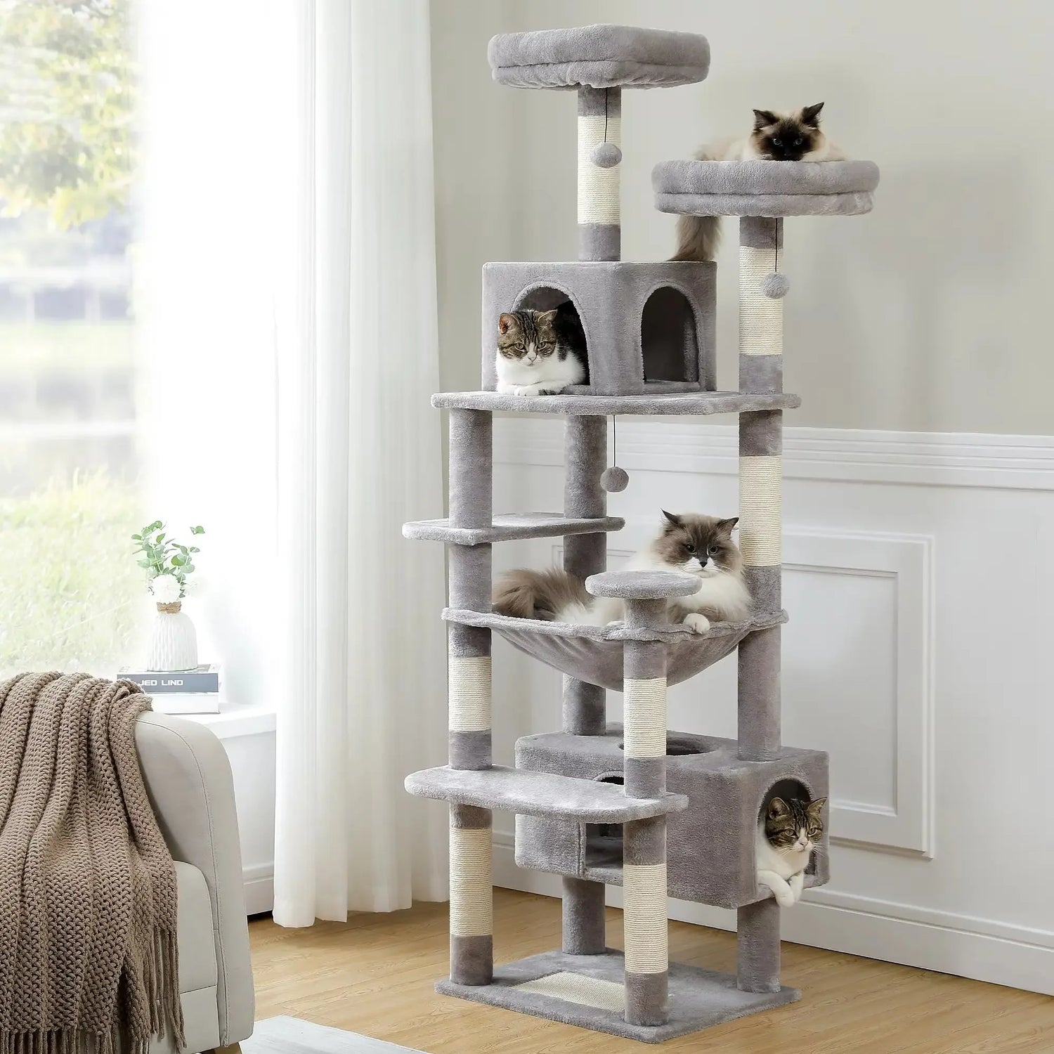 Arbre à Chat Maine Coon 7 poteaux - Le Nid Félin