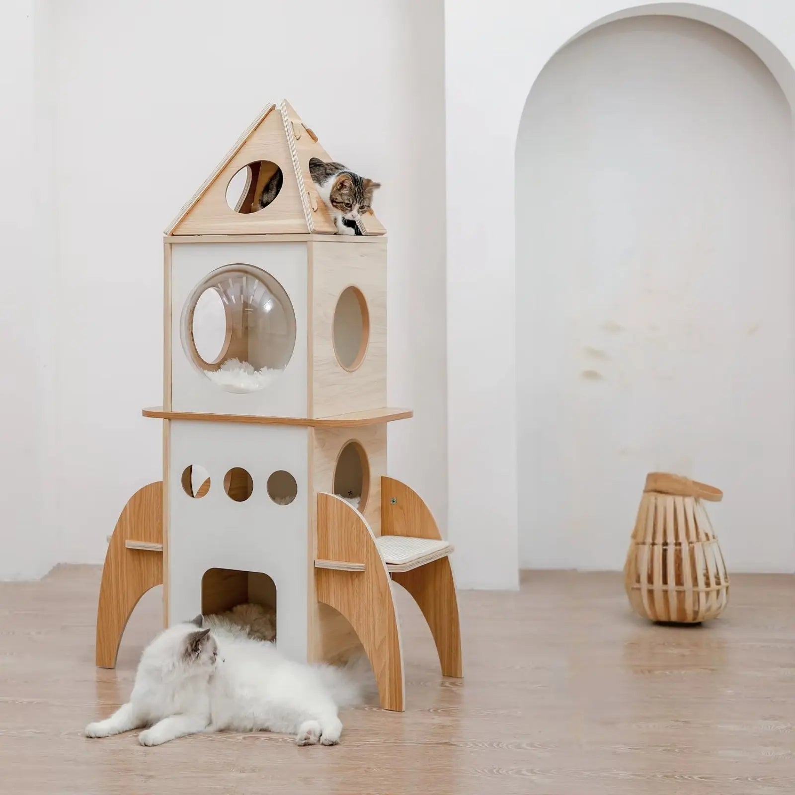 Arbre à Chat Design Fusée - Le Nid Félin
