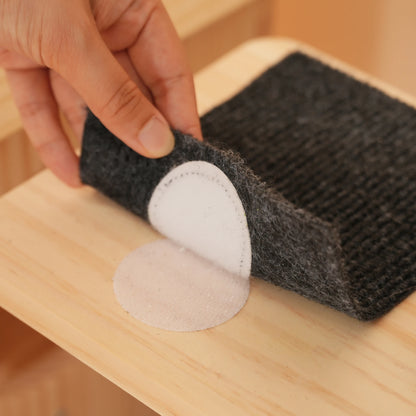 Détail installation tapis antidérapant avec velcro sur le bois