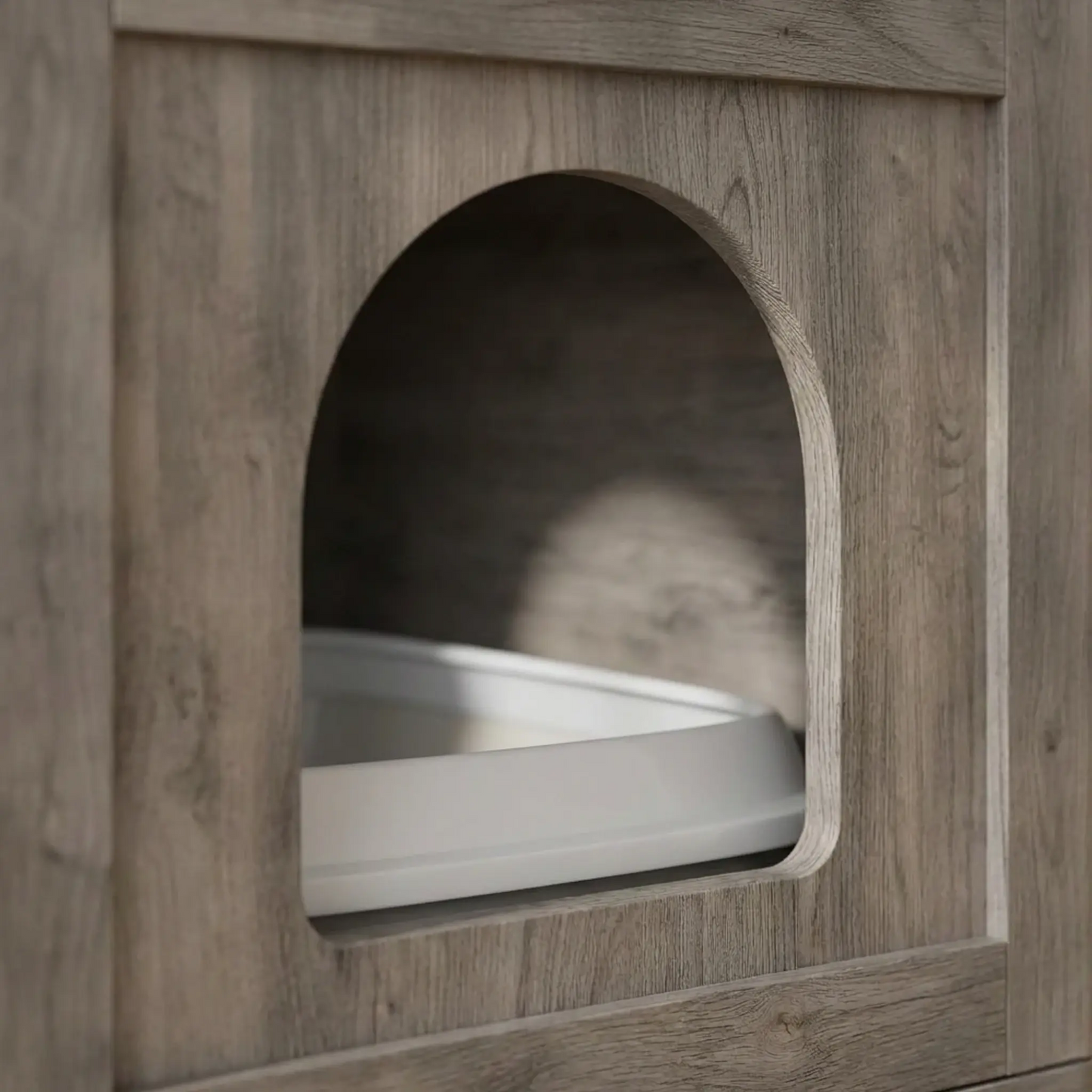 Meuble litière avec entrée en forme de dôme pour l'intimité du chat