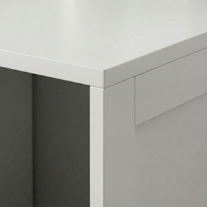 Détail angle finition meuble litière chat blanc design épuré